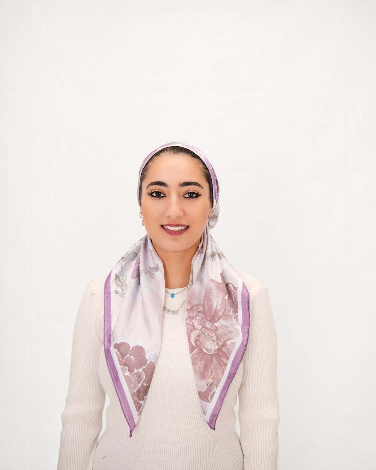 Lavender Haze Square Scarf - Keter Hayofi Mitpachot