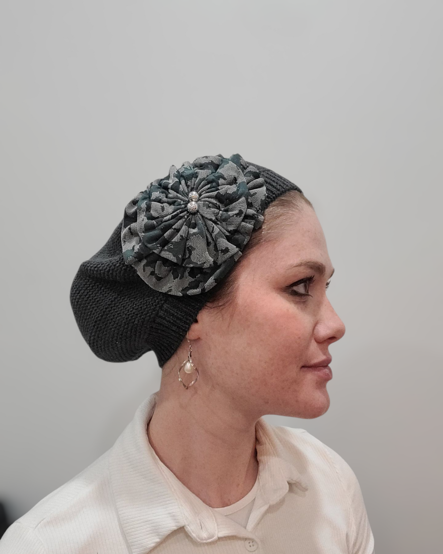 S/M Dark Grey French Beret - Keter Hayofi Mitpachot