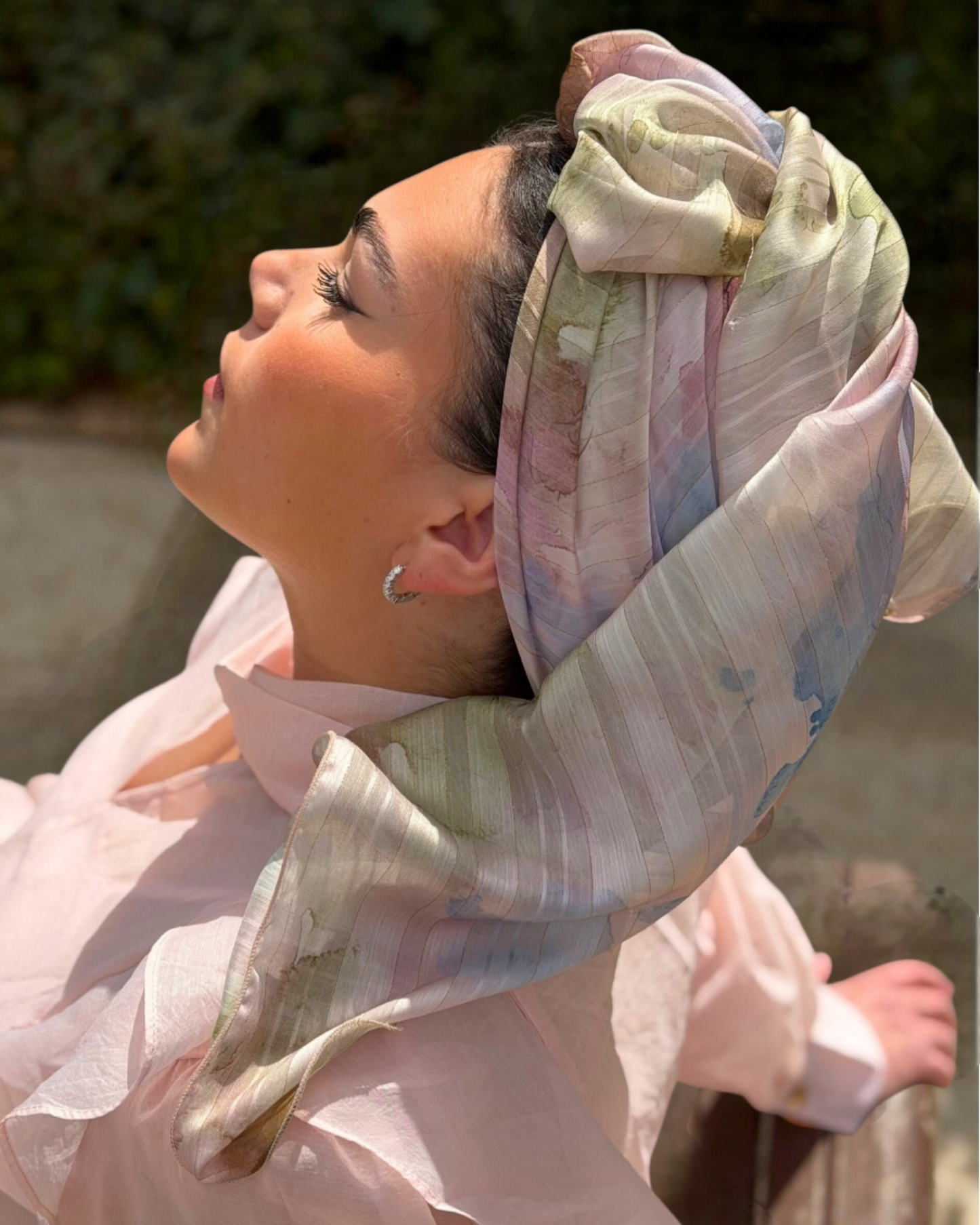 Rinati Light Pink Floral Long Scarf with Scrunchie - Keter Hayofi Mitpachot