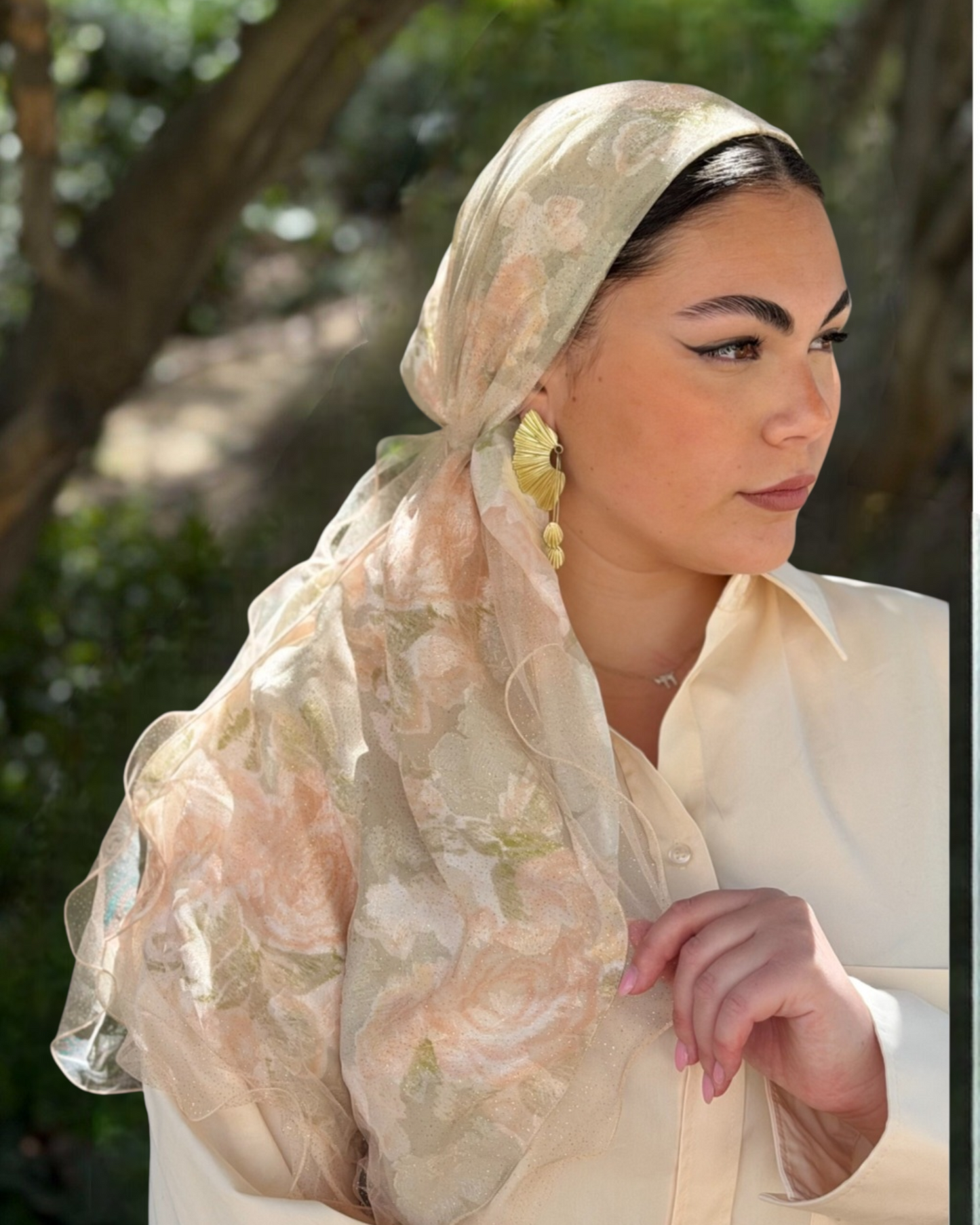 Rinati Sage/Peach Floral Long Scarf with Tulle - Keter Hayofi Mitpachot