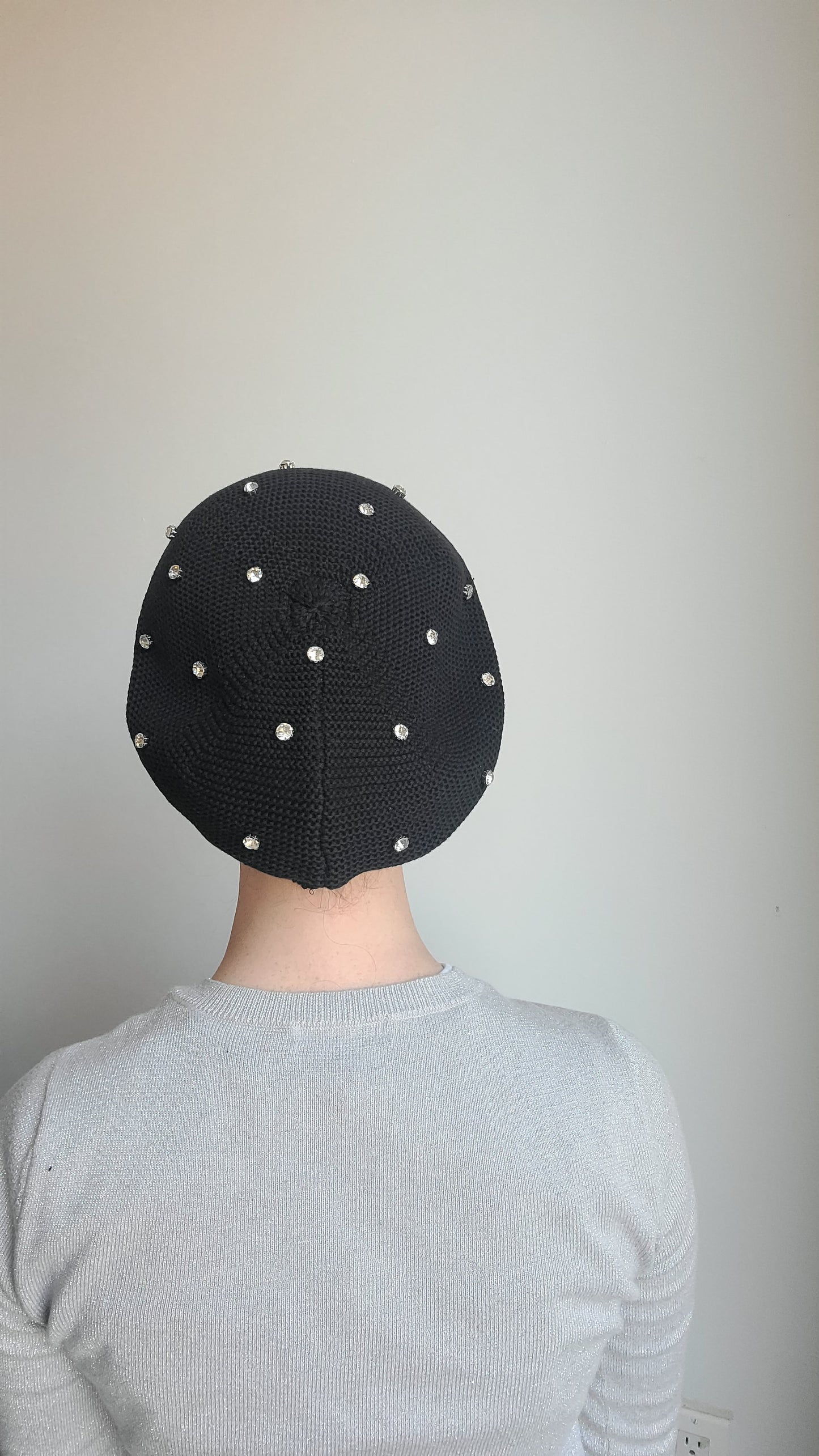 Large Size Cotton Beret with Large Rhinestones - Keter Hayofi Mitpachot