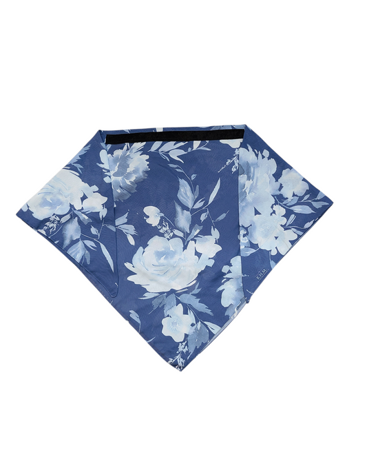 Cloud Flora Triangle Scarf With Grip