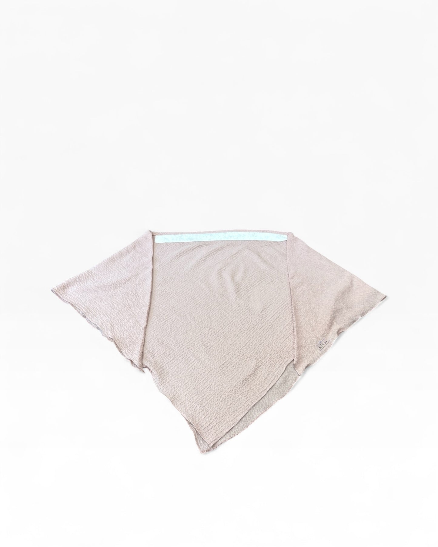 Crisp Triangle Scarf With Grip - Keter Hayofi Mitpachot