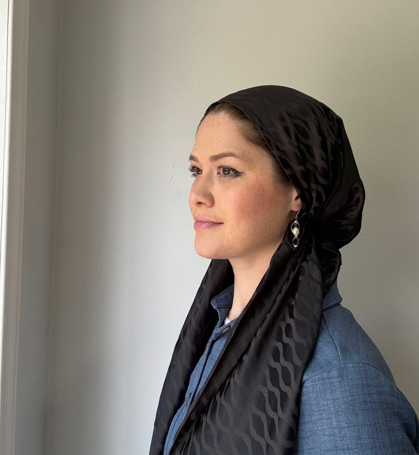 Ripple Jacquard Square Scarf