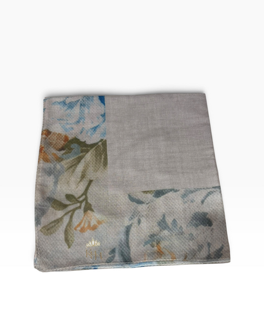 Muted Petals Square Scarf - Keter Hayofi Mitpachot