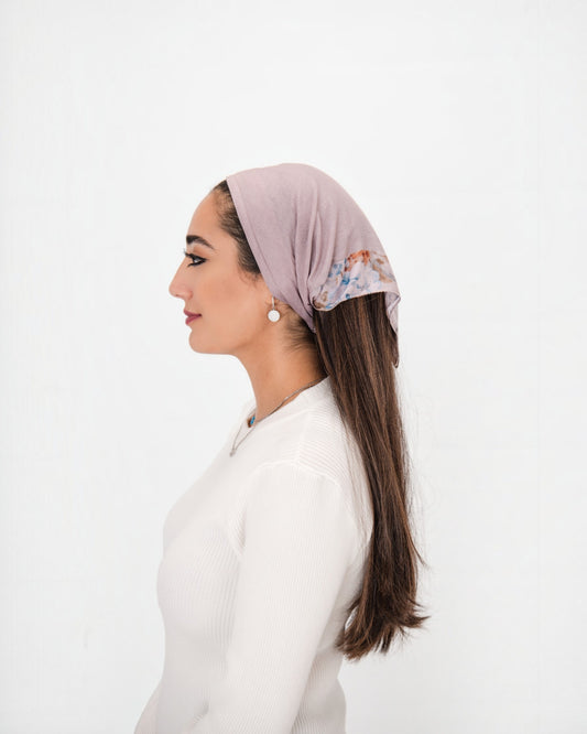 Muted Petals Pretied Bandana With Grip - Keter Hayofi Mitpachot