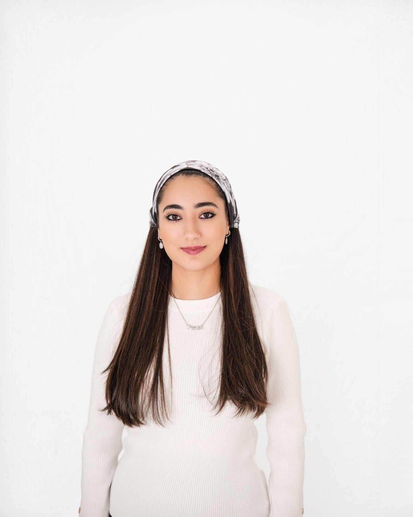 Bloom in Black Pretied Bandana With Grip