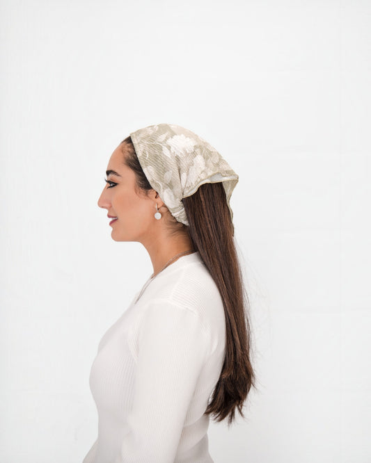 Olive Whisper Pretied Bandana With Grip - Keter Hayofi Mitpachot