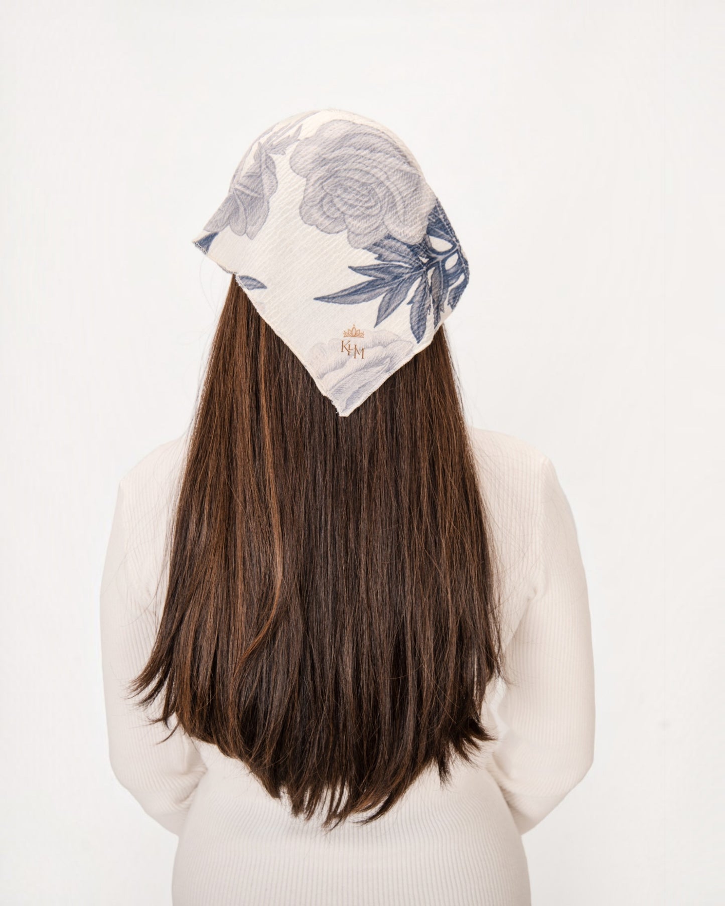 Misty Hydrangea Pretied Bandana With Grip