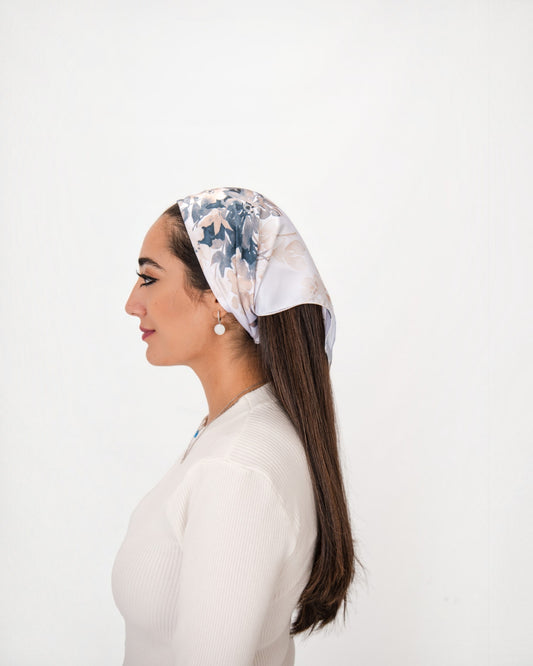 Slate Blossom Pretied Bandana With Grip - Keter Hayofi Mitpachot