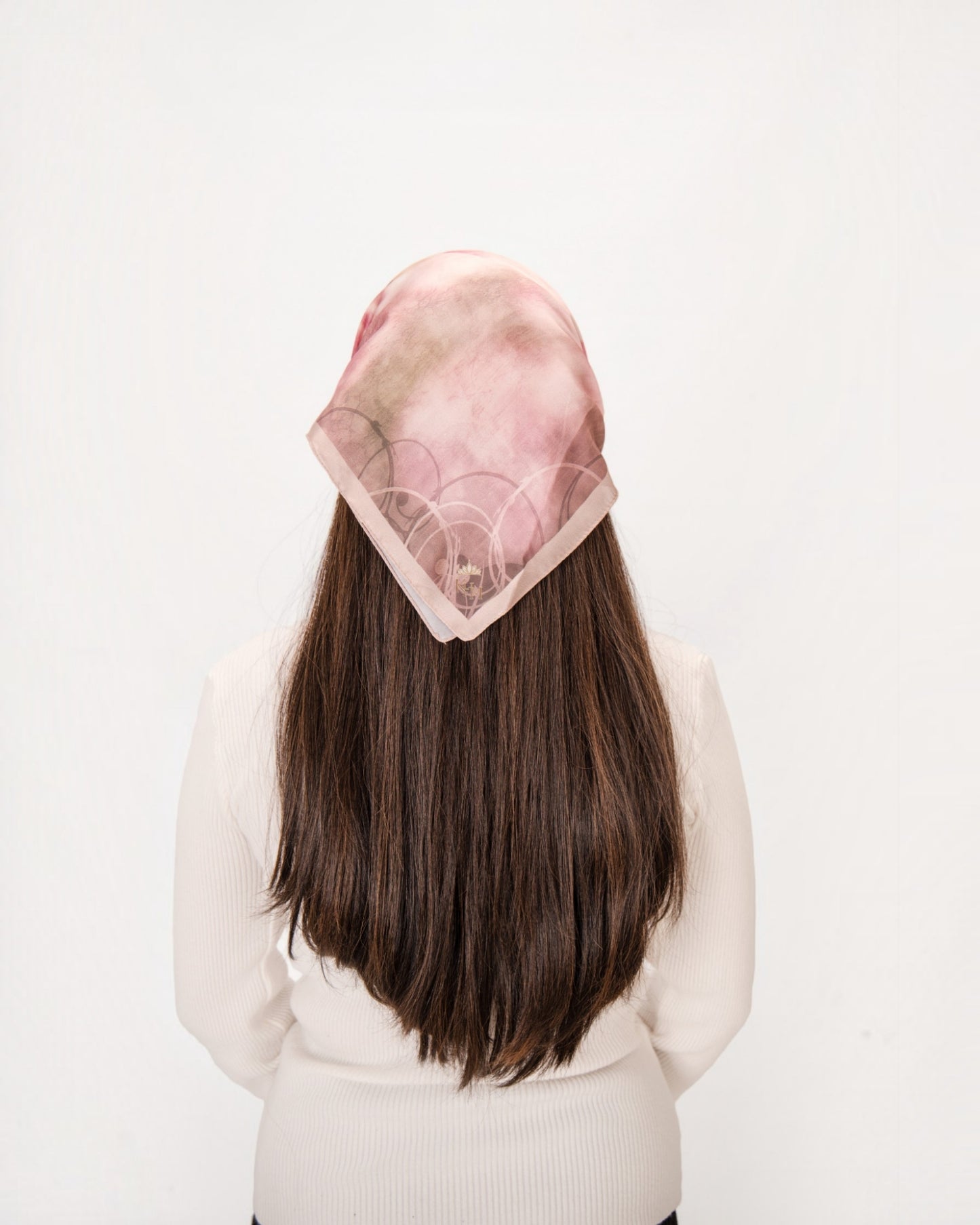 Blushing Petals Pretied Bandana With Grip