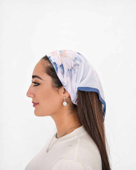 Azure Garden Pretied Bandana With Grip - Keter Hayofi Mitpachot