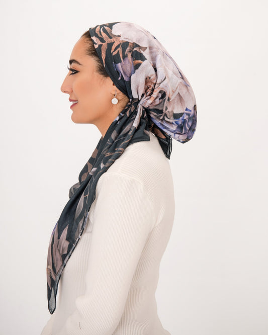 Twilight Bloom Pretied Scarf - Keter Hayofi Mitpachot