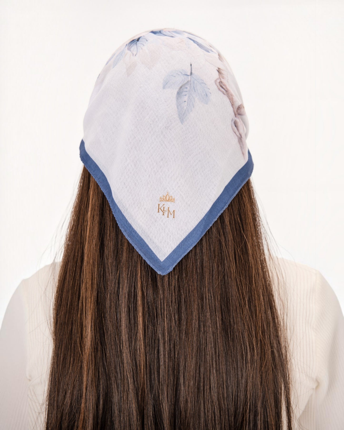 Azure Garden Pretied Bandana With Grip