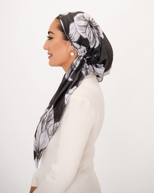 Bloom in Black Pretied Scarf - Keter Hayofi Mitpachot