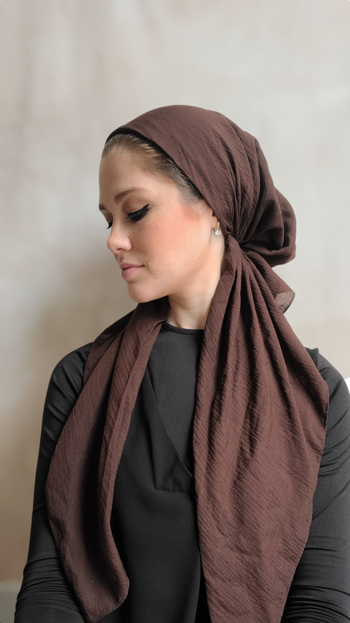 Crisp Cotton Pretied-Shorter Tails