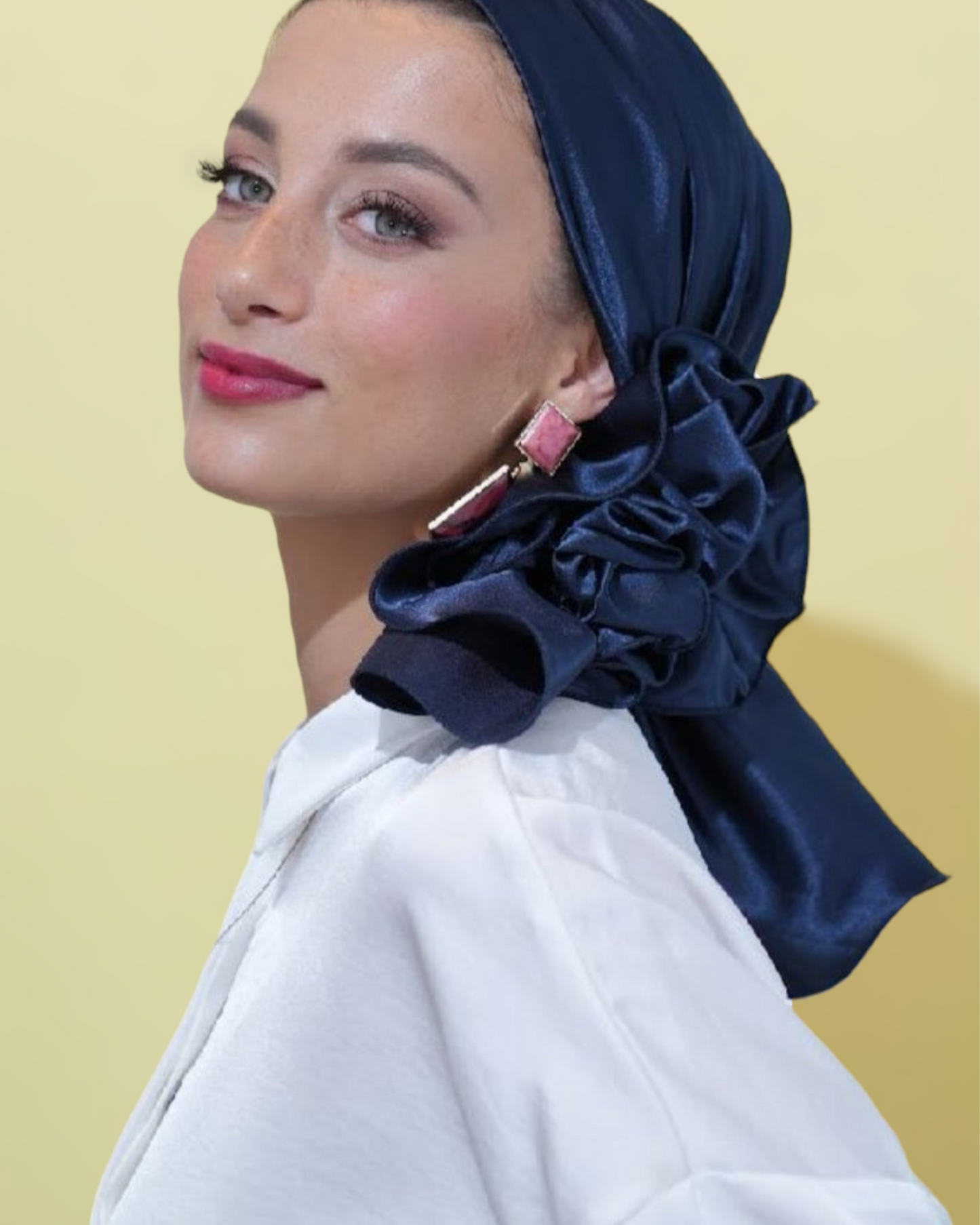 Rinati Lakel Silk Scarf with Scrunchie - Keter Hayofi Mitpachot