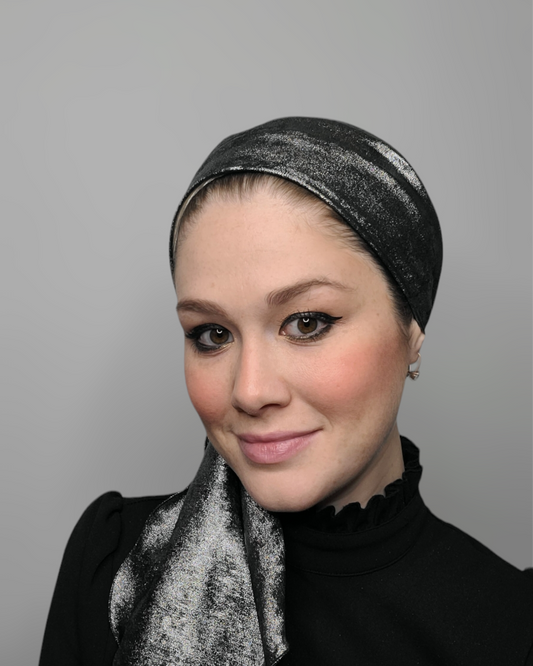 Rinati Lakel 2 Toned Shimmery Scarf with Scrunchie - Keter Hayofi Mitpachot