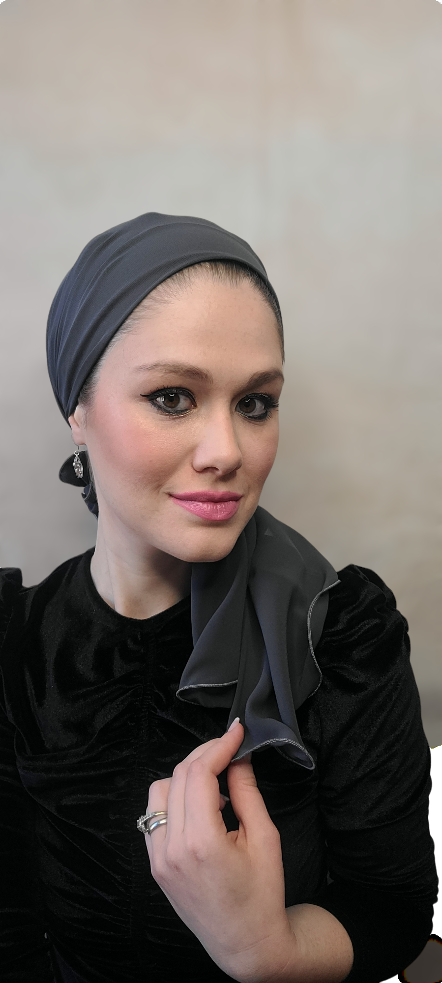 Solid Long Scarf with Scrunchie - Keter Hayofi Mitpachot