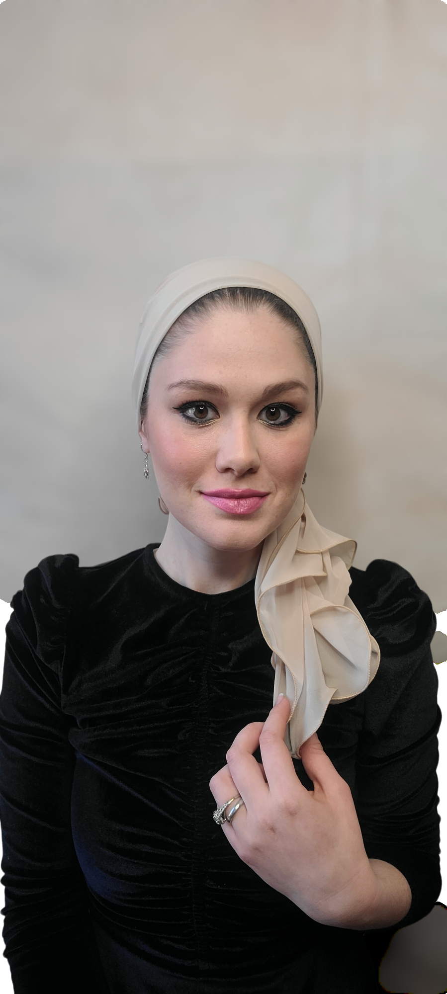 Solid Long Scarf with Scrunchie - Keter Hayofi Mitpachot