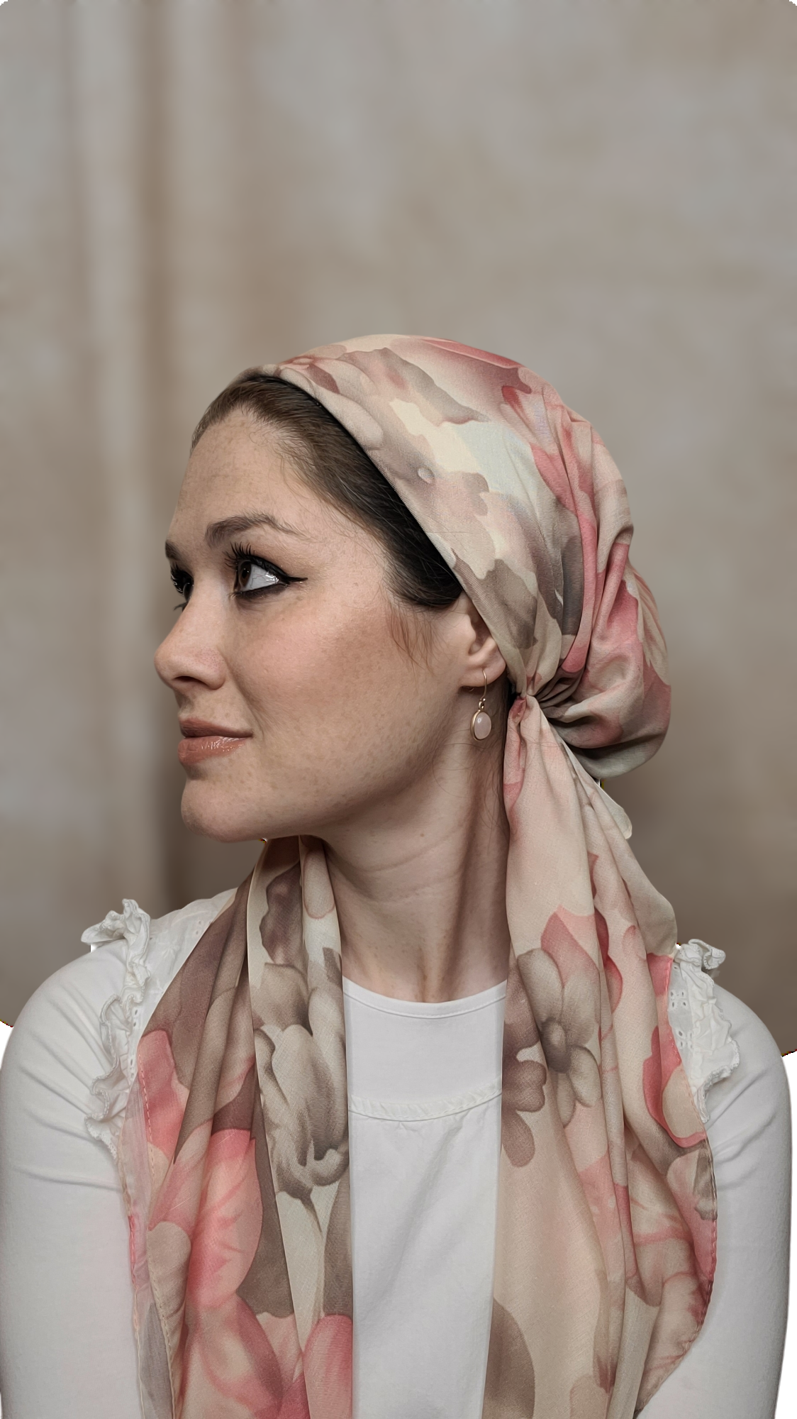 Blooming Pink Versatile Scarf - Keter Hayofi Mitpachot