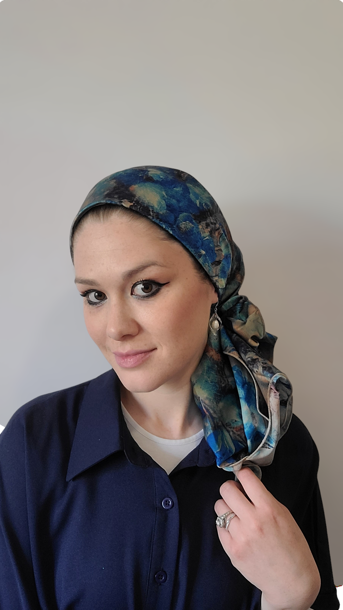 Rinati Blue Mesh Long Scarf with Scrunchie