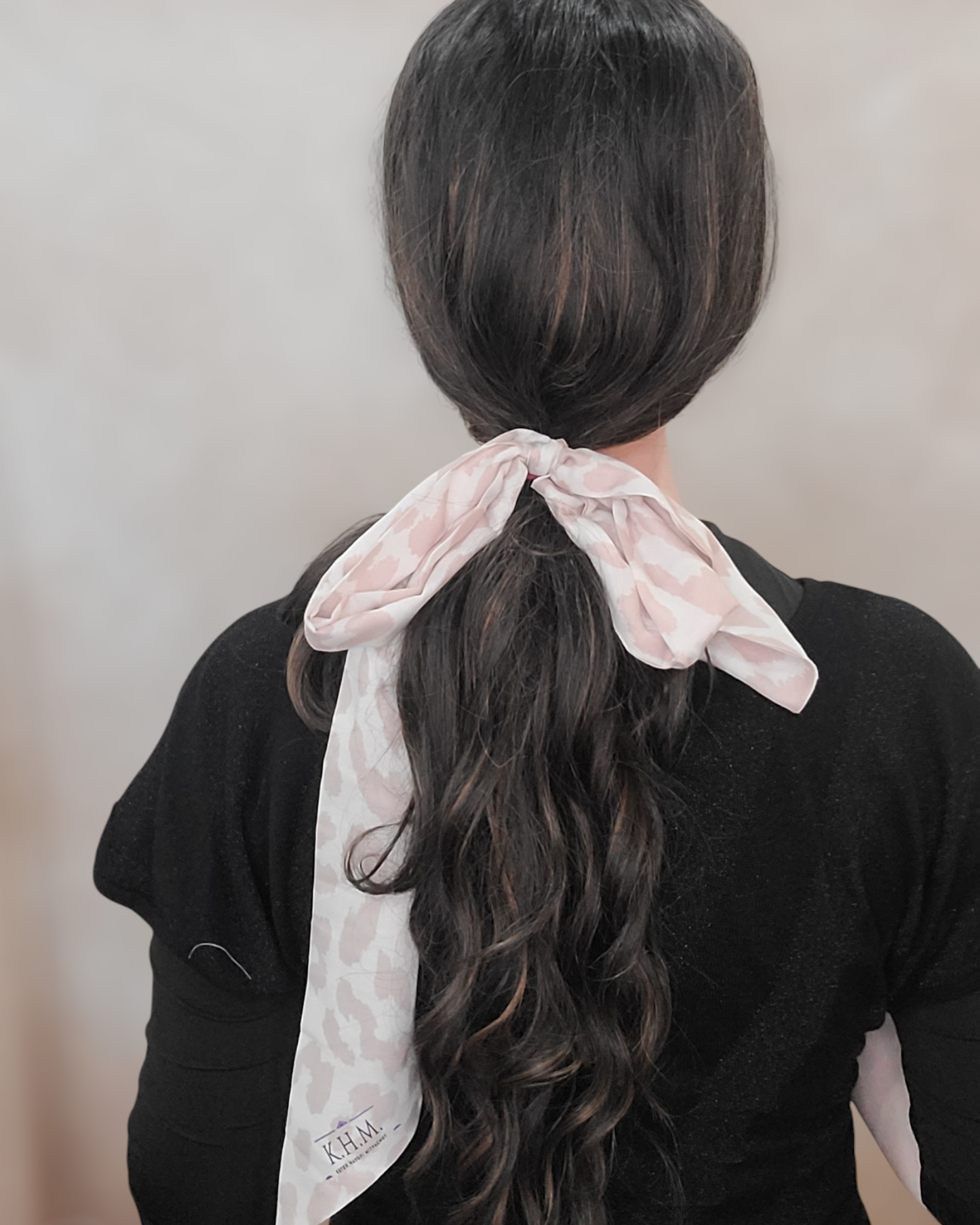 Snow Leopard Headband Scarf - Keter Hayofi Mitpachot