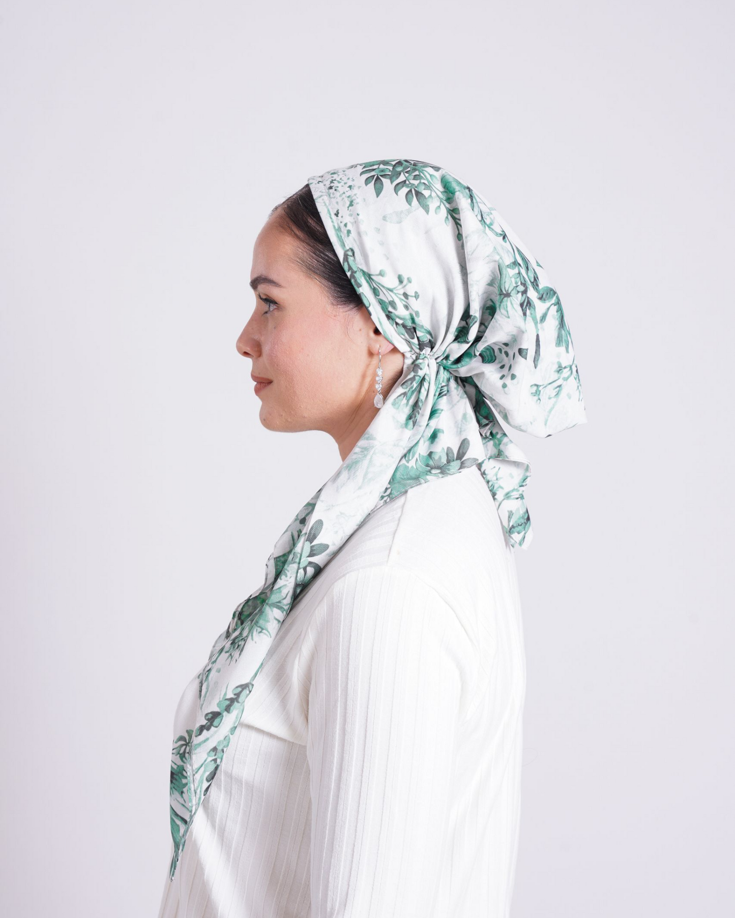 Green Garden Pretied Scarf