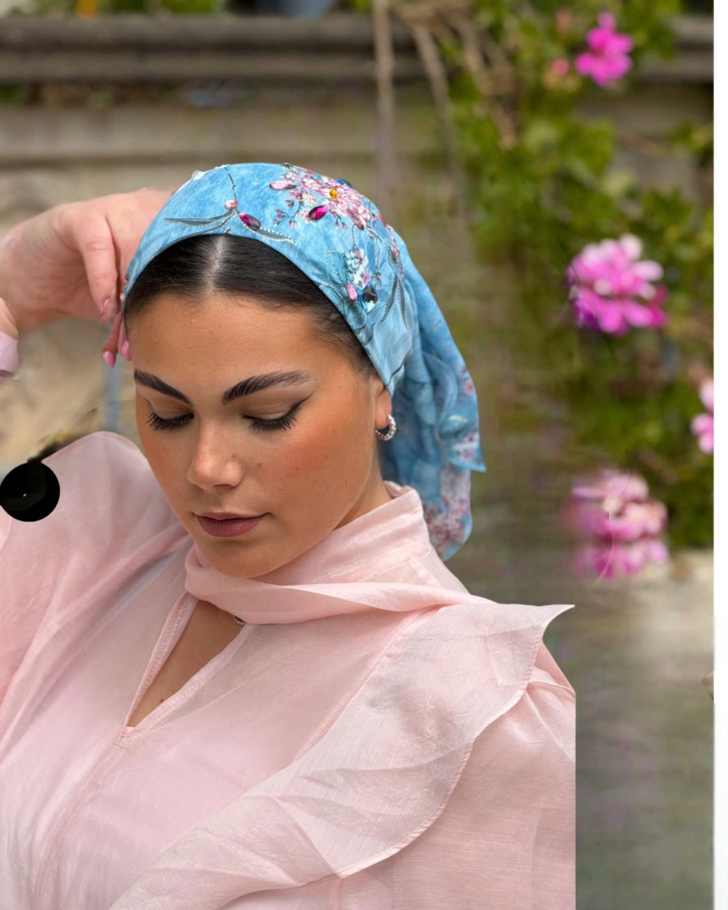 Rinati Blue Floral Long Scarf with Scrunchie - Keter Hayofi Mitpachot
