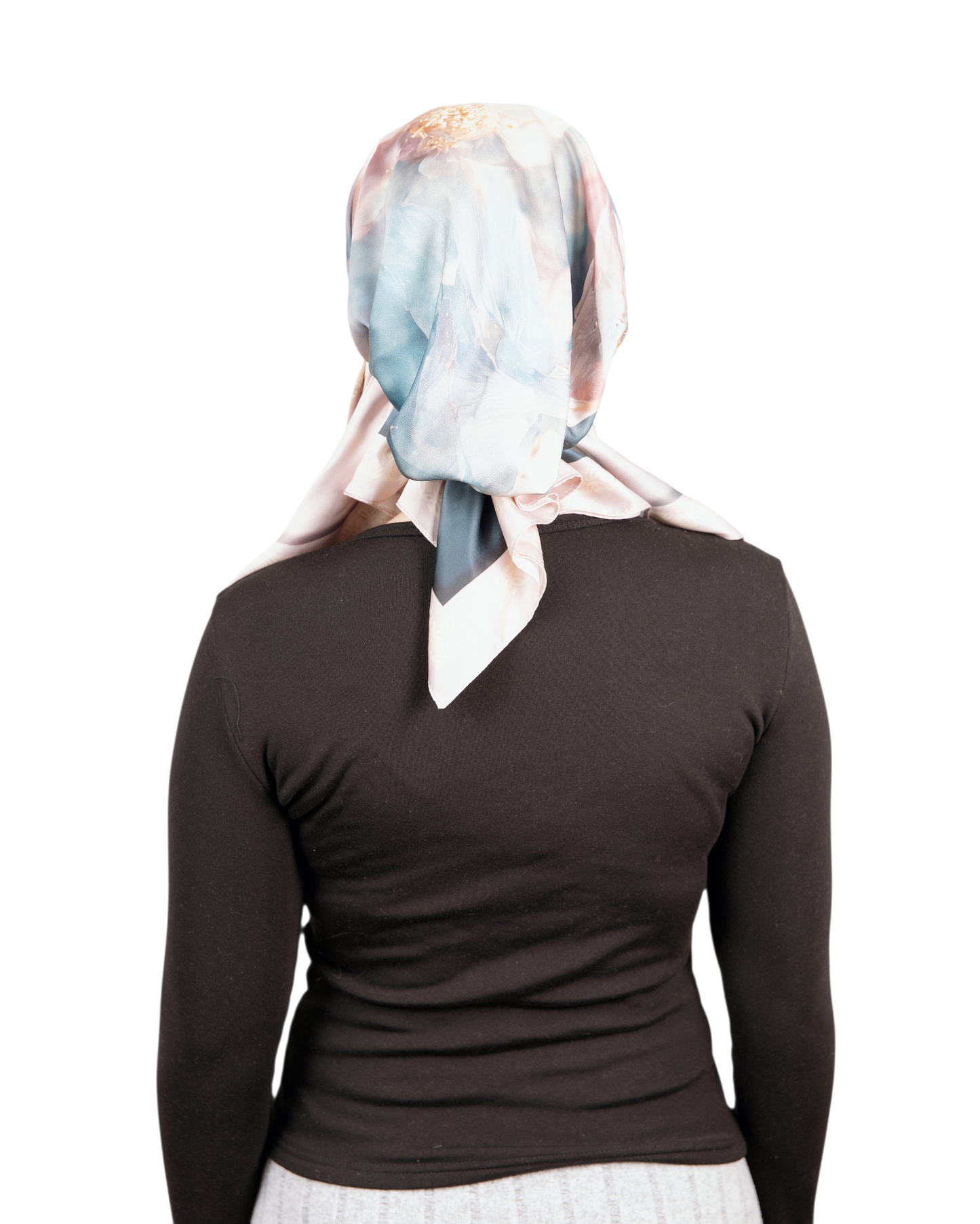 Mystic Petal Pretied Scarf - Keter Hayofi Mitpachot
