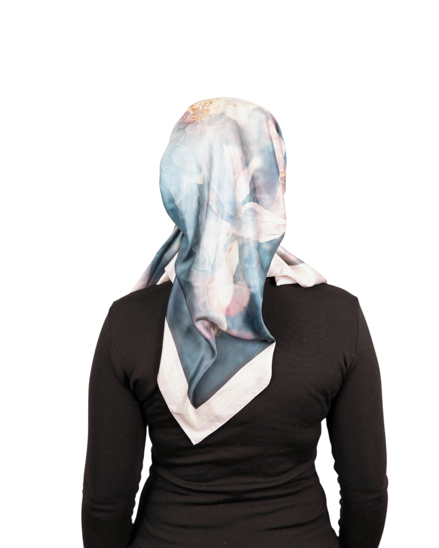Mystic Petal Pretied Scarf - Keter Hayofi Mitpachot