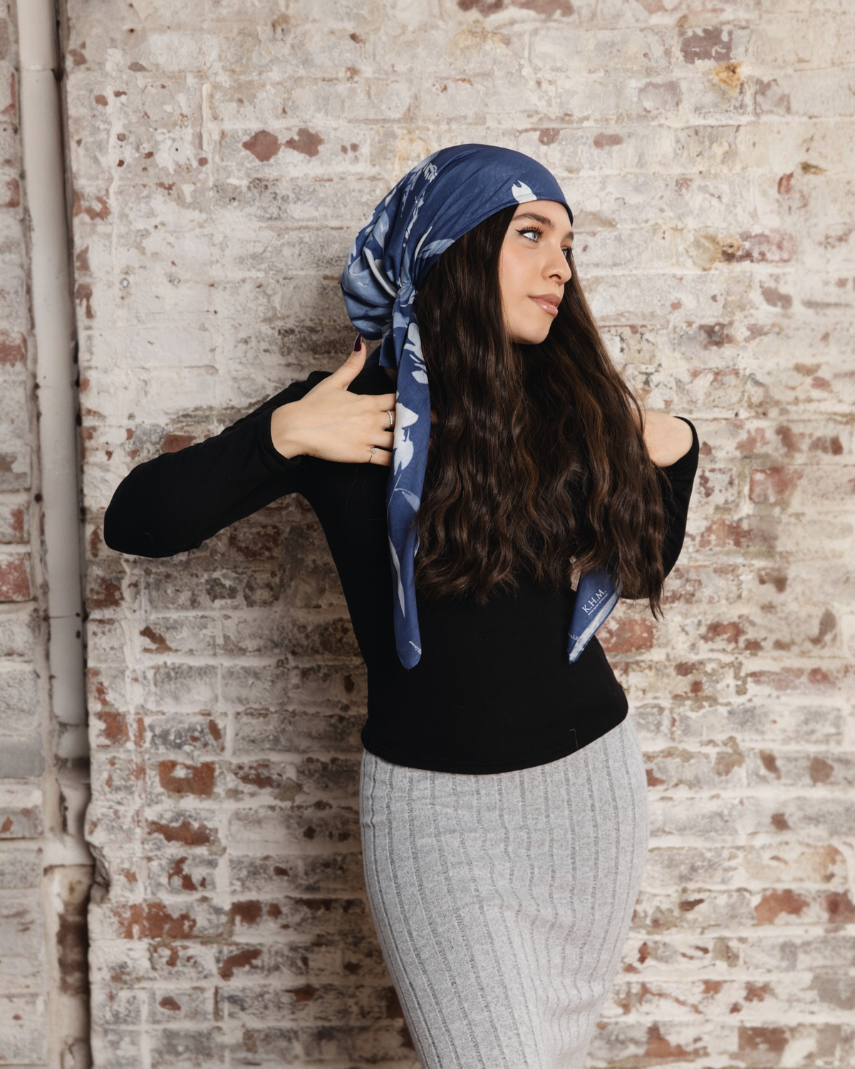 Cloud Flora Square Scarf - Keter Hayofi Mitpachot